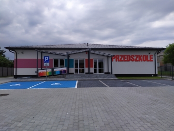PRZEDSZKOLE W LUBOCHNI